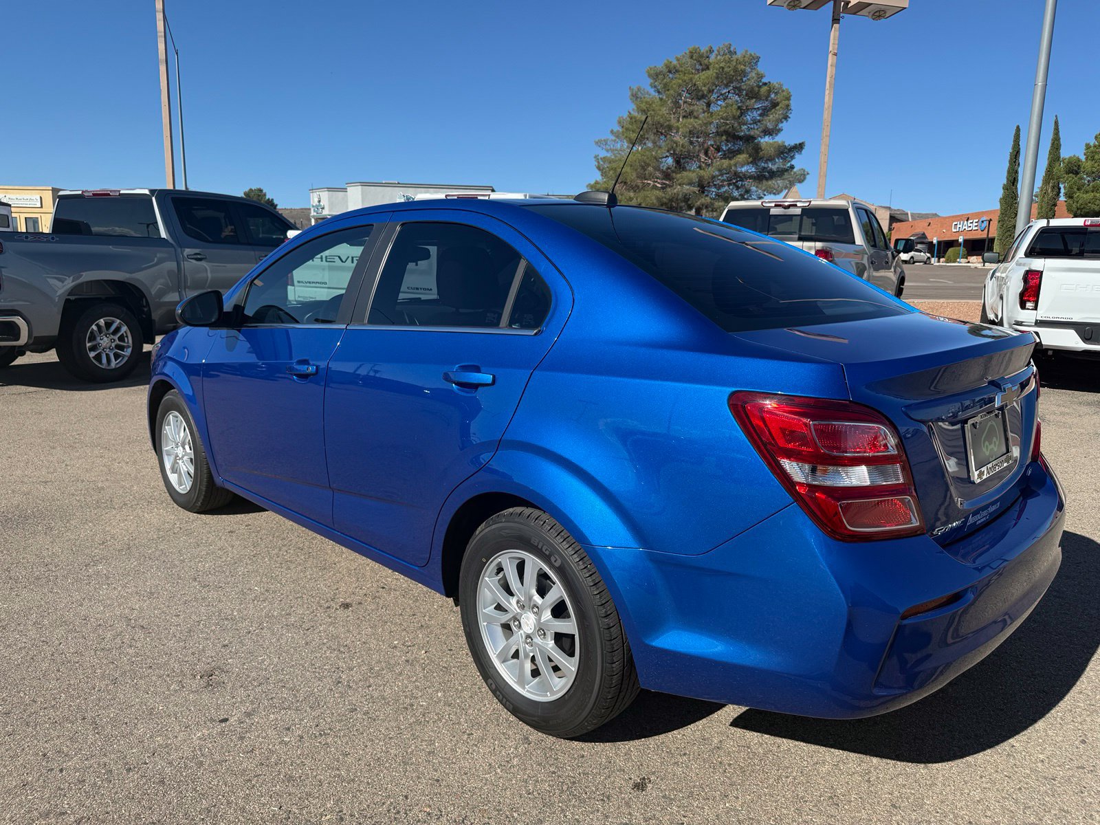 Certified 2020 Chevrolet Sonic LT FWD image 7