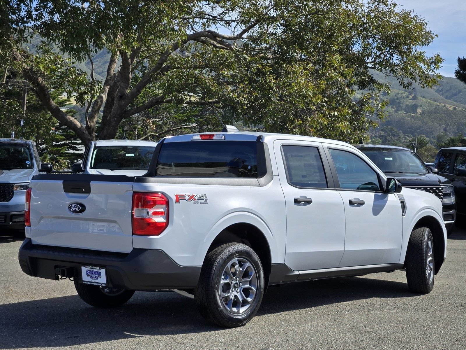 New 2026 Ford Maverick XLT w/ XLT Luxury Package AWD/4WD image 4