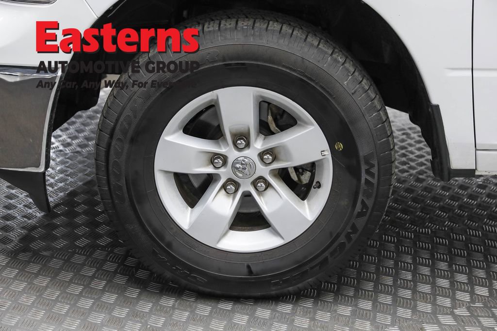 Used 2024 RAM 1500 Classic SLT image 31