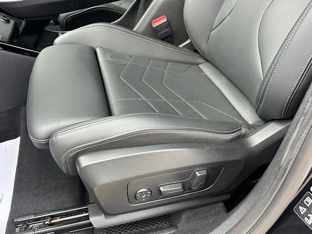 Certified 2025 BMW X1 xDrive28i image 14