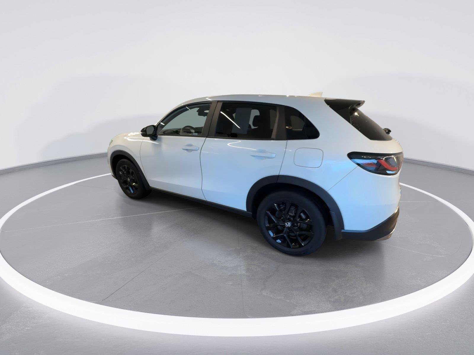 Used 2024 Honda HR-V Sport image 6