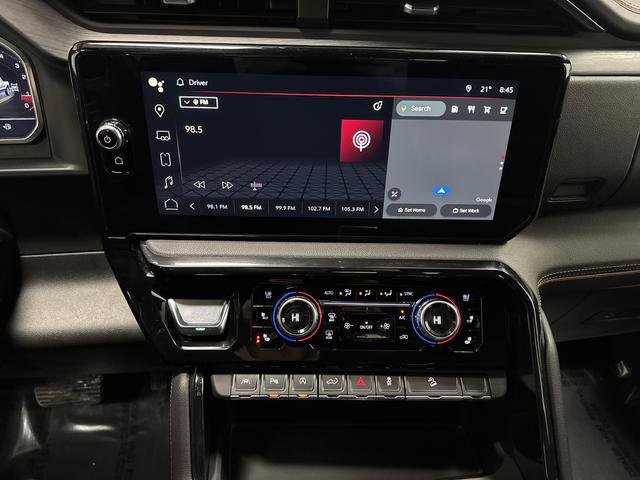 Used 2024 GMC Sierra 1500 AT4 w/ Technology Package image 8