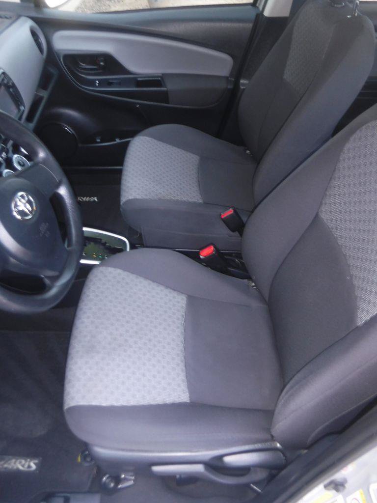 Used 2015 Toyota Yaris L FWD image 23