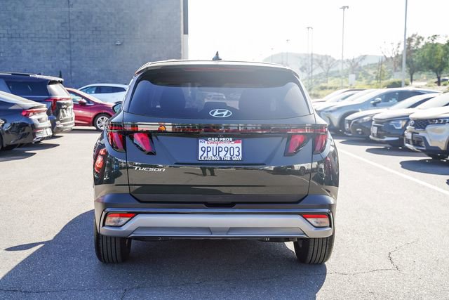 Used 2025 Hyundai Tucson SE image 6