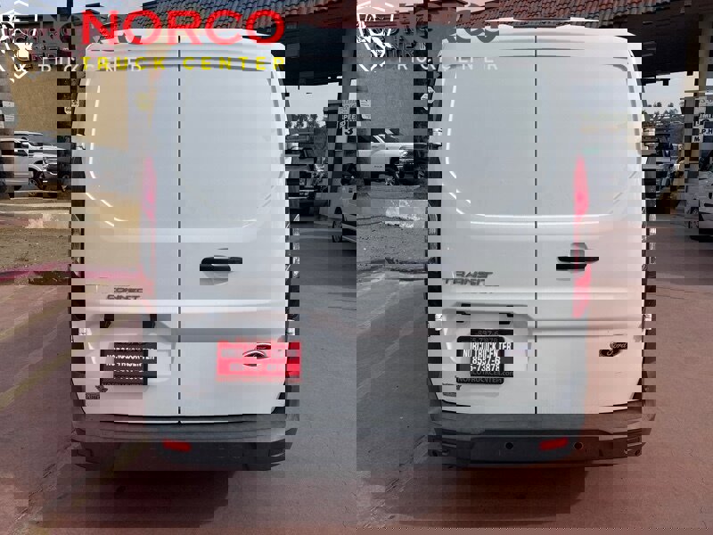 Used 2015 Ford Transit Connect XL image 9