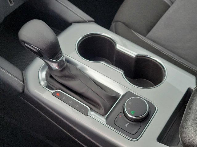 Certified 2025 Chevrolet Blazer LT FWD image 21