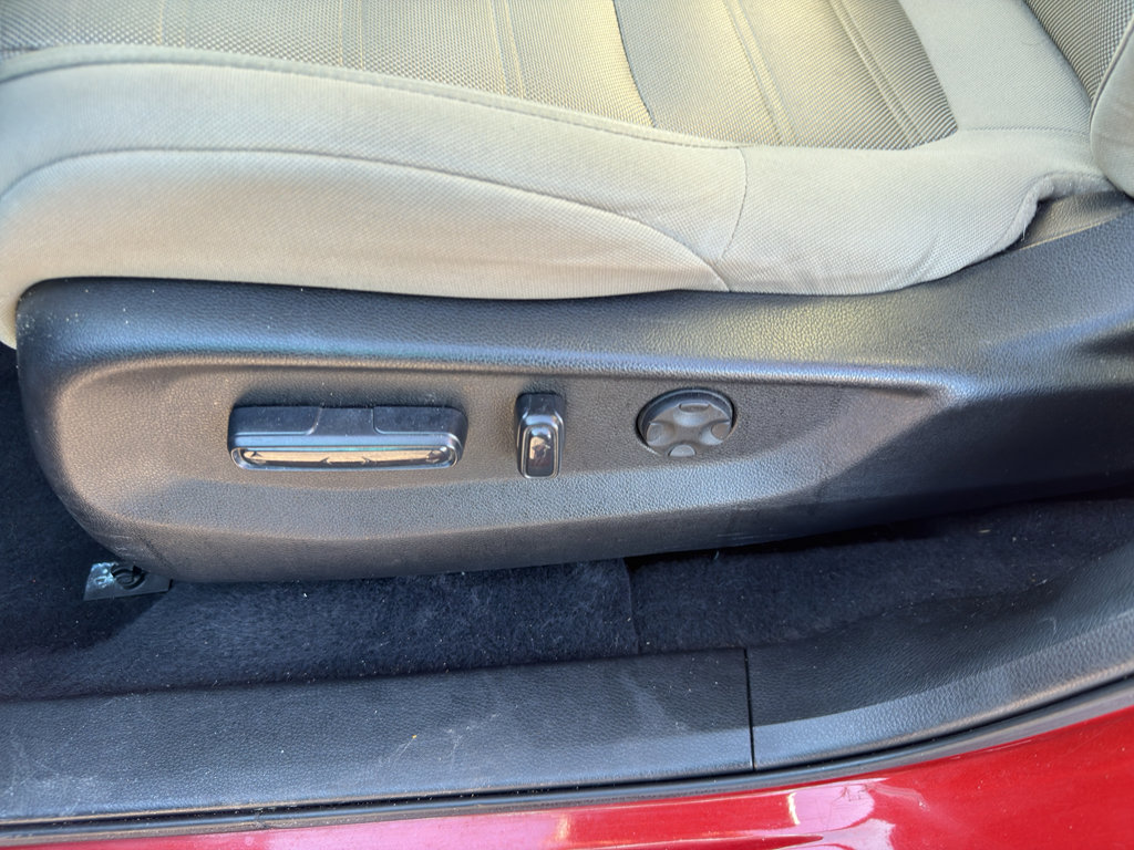 Used 2019 Honda CR-V EX image 15
