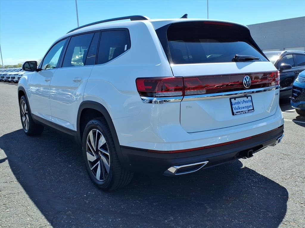 New 2026 Volkswagen Atlas SE image 2