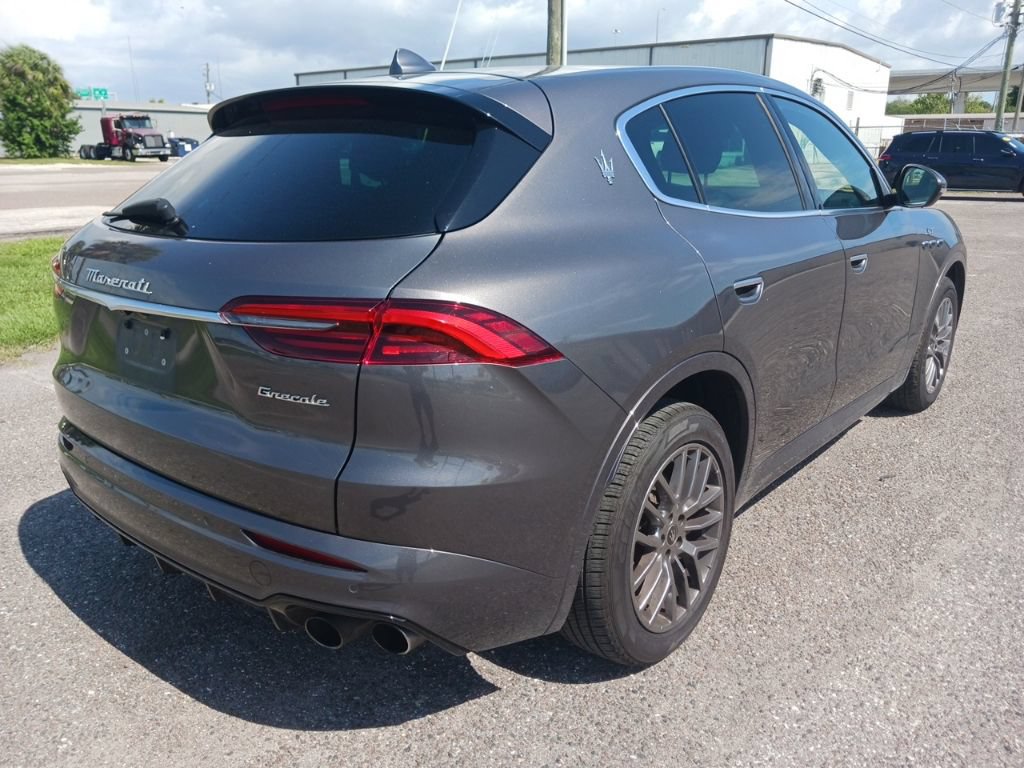Used 2024 Maserati Grecale GT AWD/4WD image 3