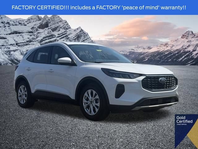 Used 2023 Ford Escape Active FWD image 1