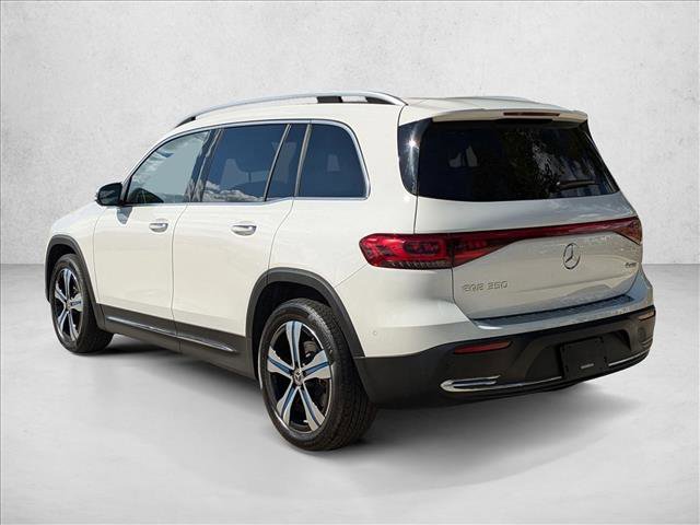 Certified 2023 Mercedes-Benz EQB 350 4MATIC SUV w/ Exclusive Package image 7