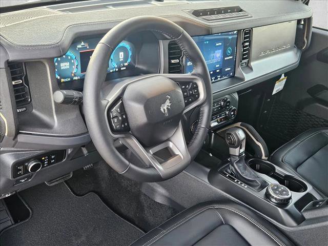 New 2025 Ford Bronco Badlands video 3