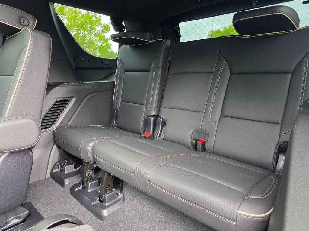 Used 2025 Chevrolet Tahoe Premier w/ Sun And Tow Package RWD image 30