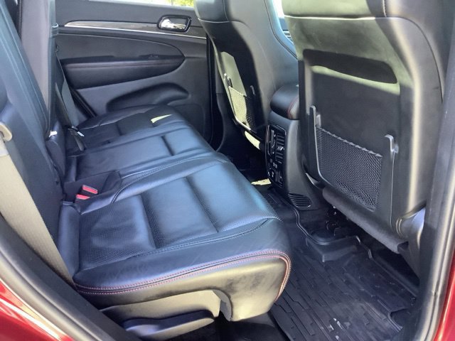 Used 2019 Jeep Grand Cherokee Trailhawk w/ Trailhawk Luxury Group AWD/4WD image 22