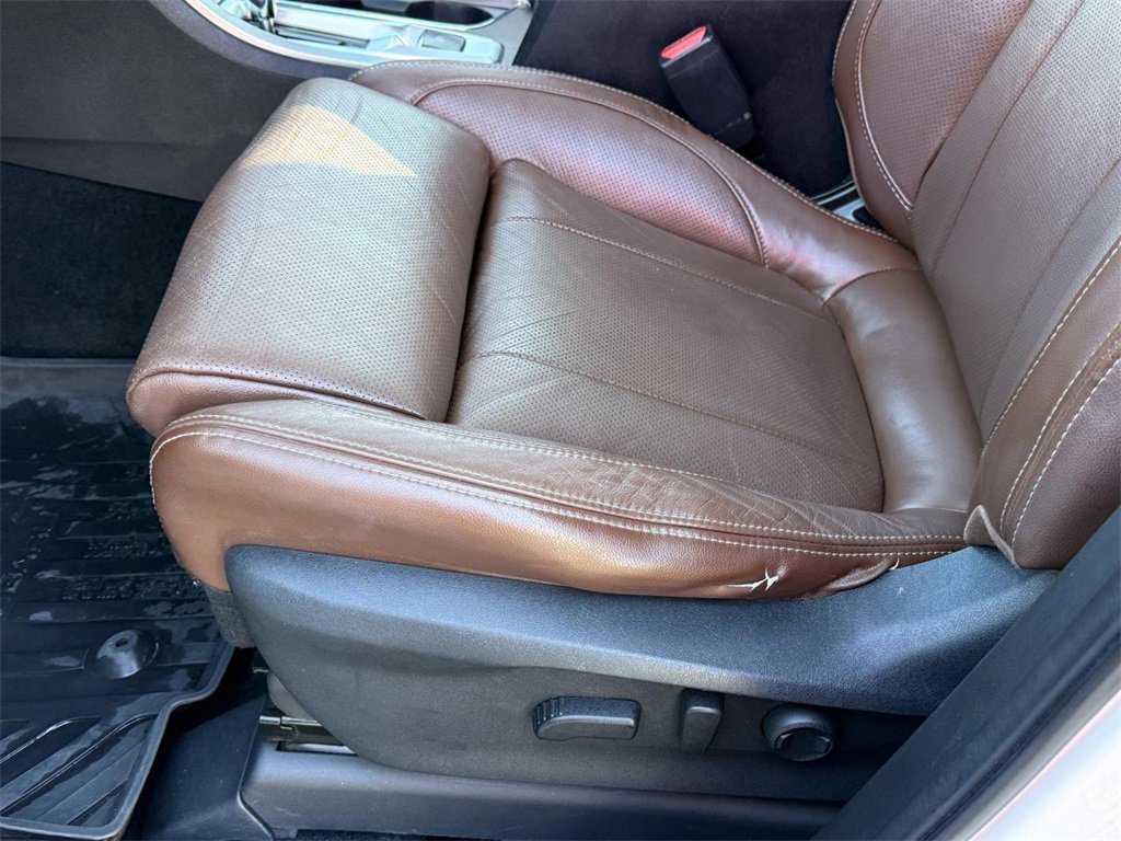 Used 2019 Subaru Ascent Touring image 13