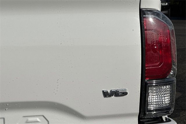 Used 2022 Toyota Tacoma Limited image 51