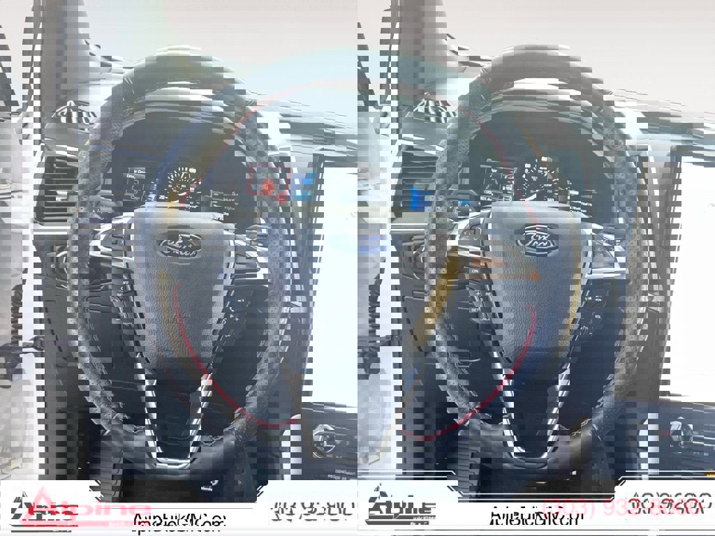 Used 2024 Ford Edge ST-Line image 12