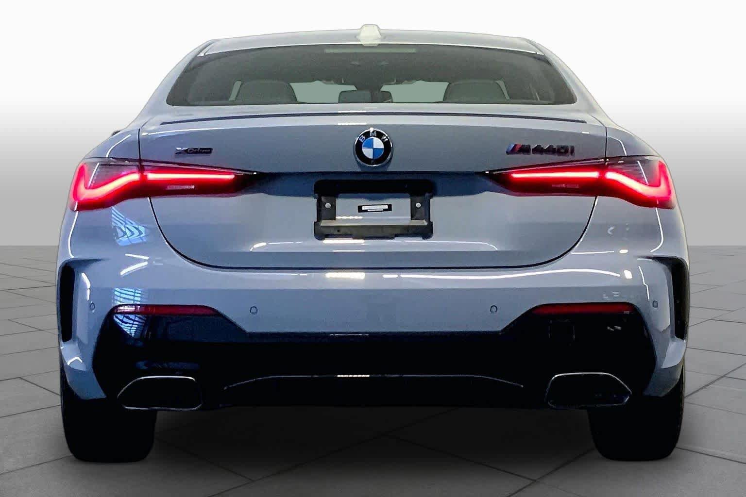 Used 2024 BMW 440i xDrive Coupe w/ Premium Package AWD/4WD image 9