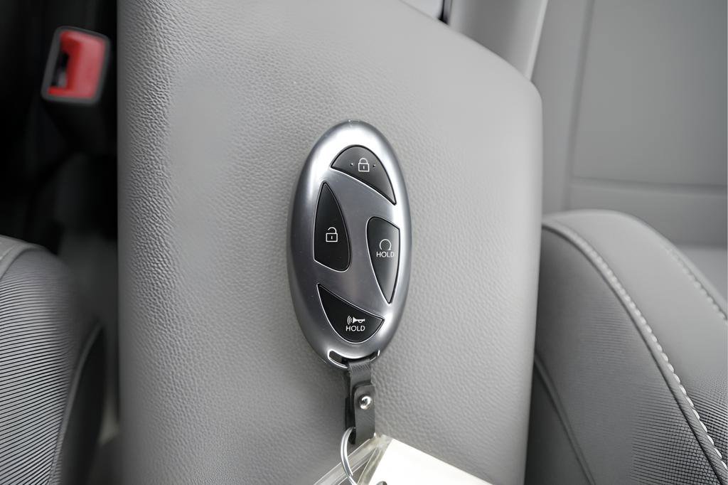 Certified 2025 Hyundai Elantra Blue FWD image 36