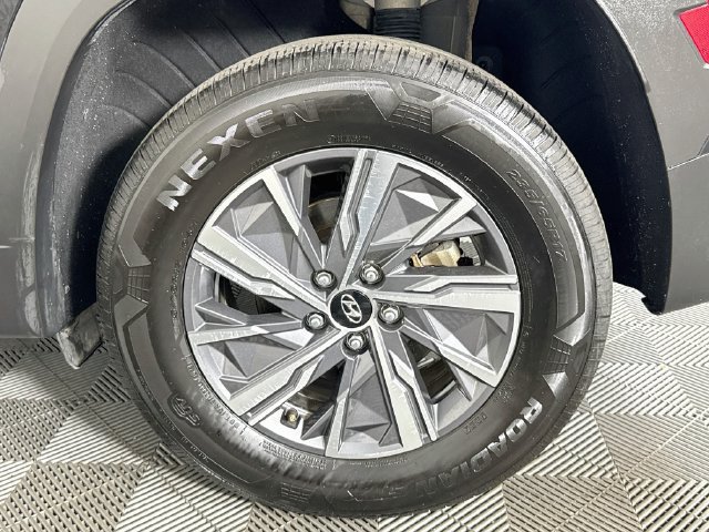 Used 2024 Hyundai Tucson Blue AWD/4WD image 38