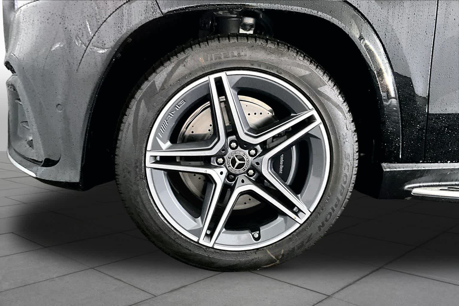 New 2026 Mercedes-Benz GLS 450 4MATIC image 18