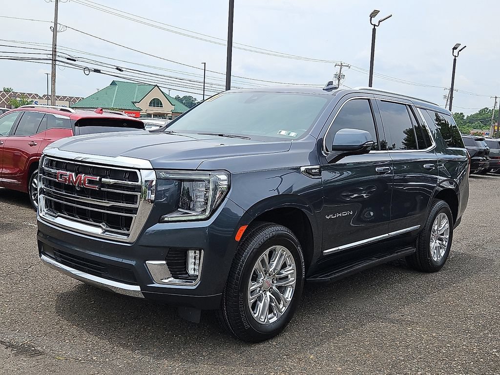 Used 2021 GMC Yukon SLT w/ SLT Premium Package AWD/4WD image 3