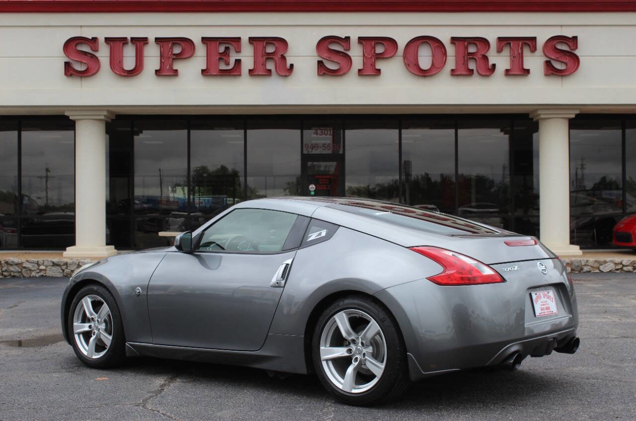 Used 2011 Nissan 370Z Coupe image 5