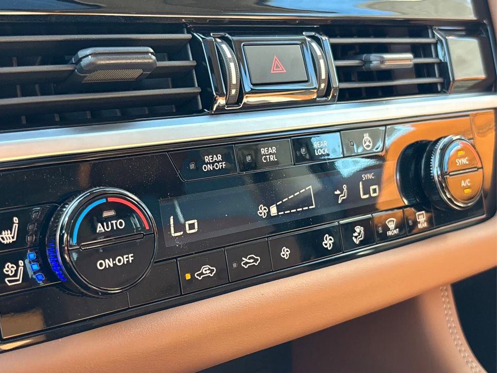 New 2025 Nissan Pathfinder Platinum w/ Cargo Package image 34