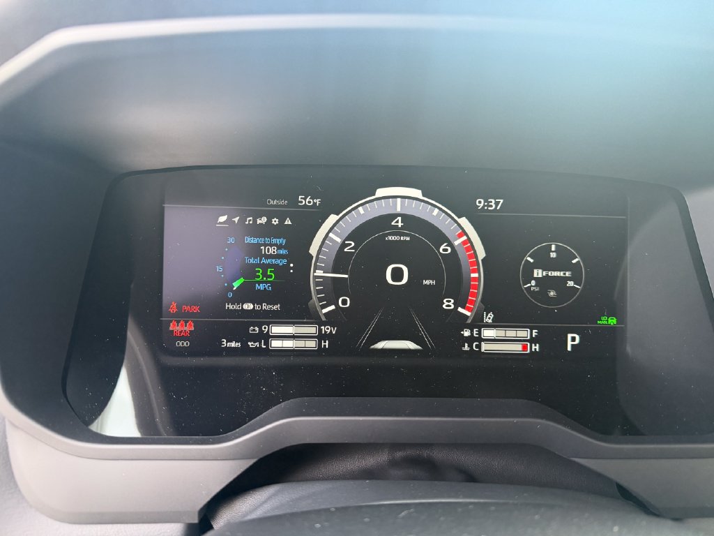 New 2026 Toyota Tundra Platinum AWD/4WD image 19