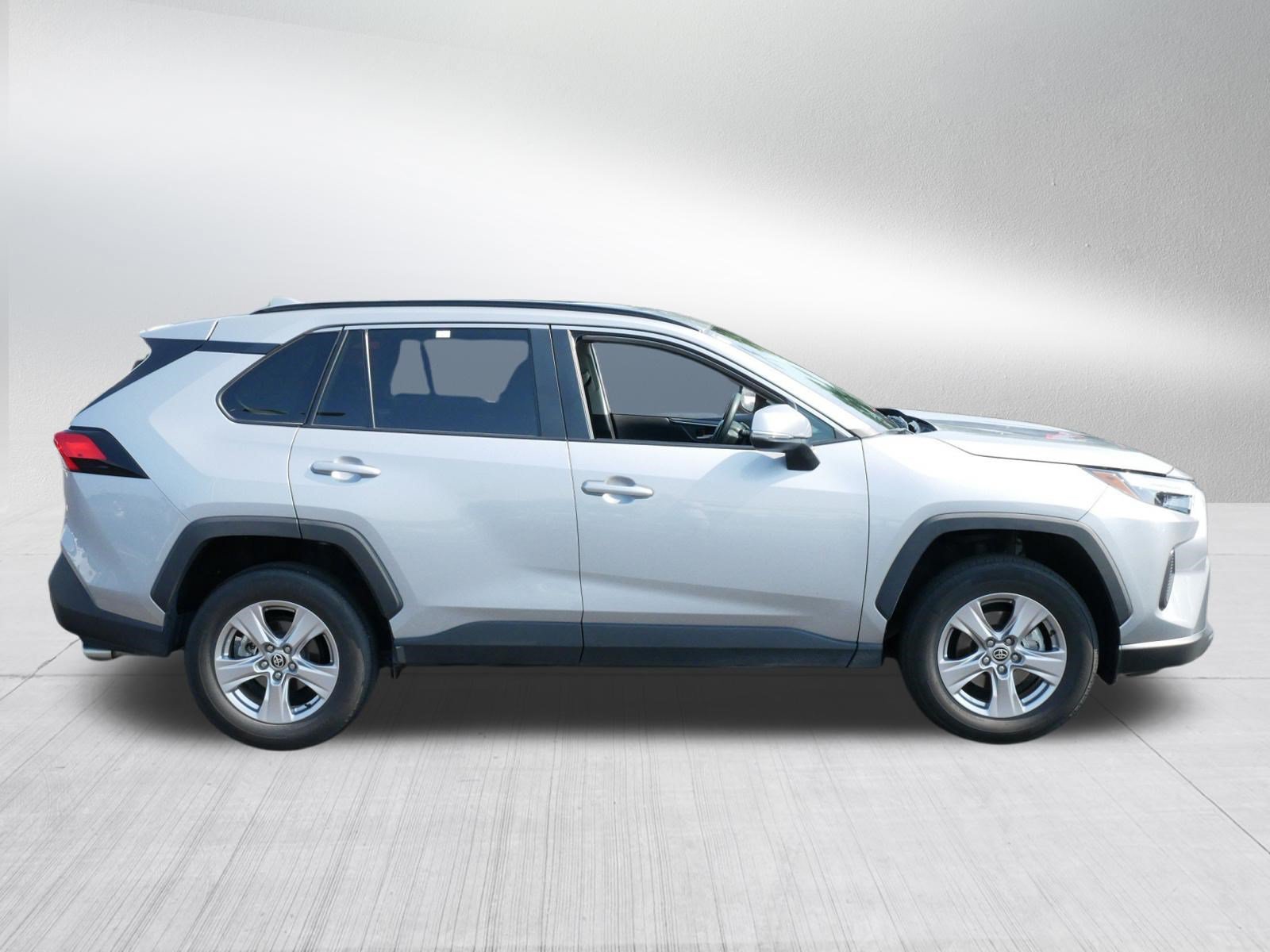Certified 2025 Toyota RAV4 XLE AWD/4WD image 8