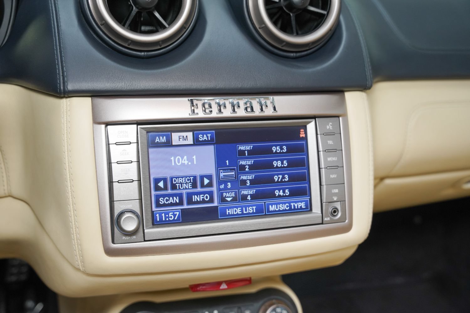 Used 2012 Ferrari California RWD image 42