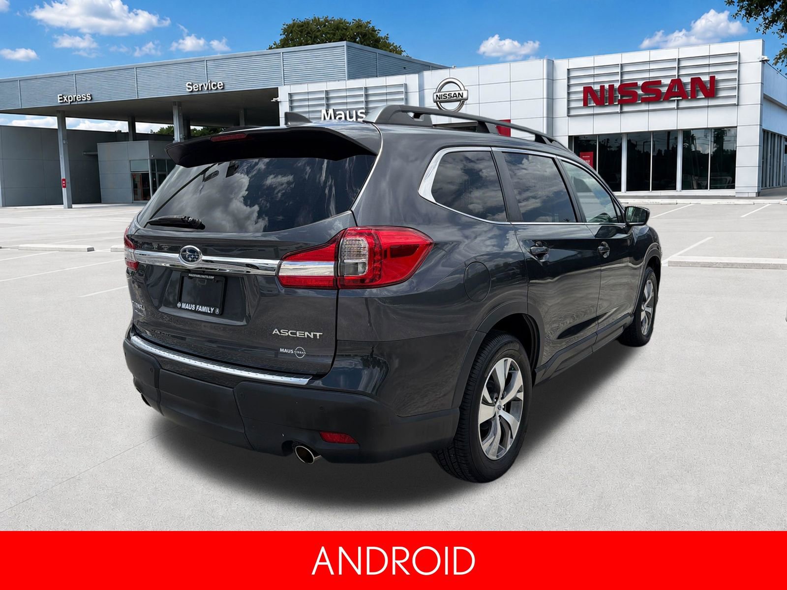 Used 2022 Subaru Ascent Premium w/ Convenience Package AWD/4WD image 4