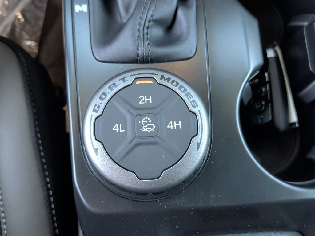New 2026 Ford Bronco Outer Banks AWD/4WD image 29