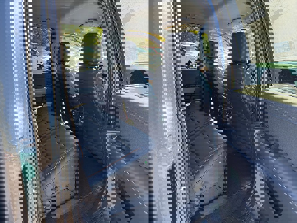 New 2026 Ford F350 Lariat w/ Lariat Premium Package image 35