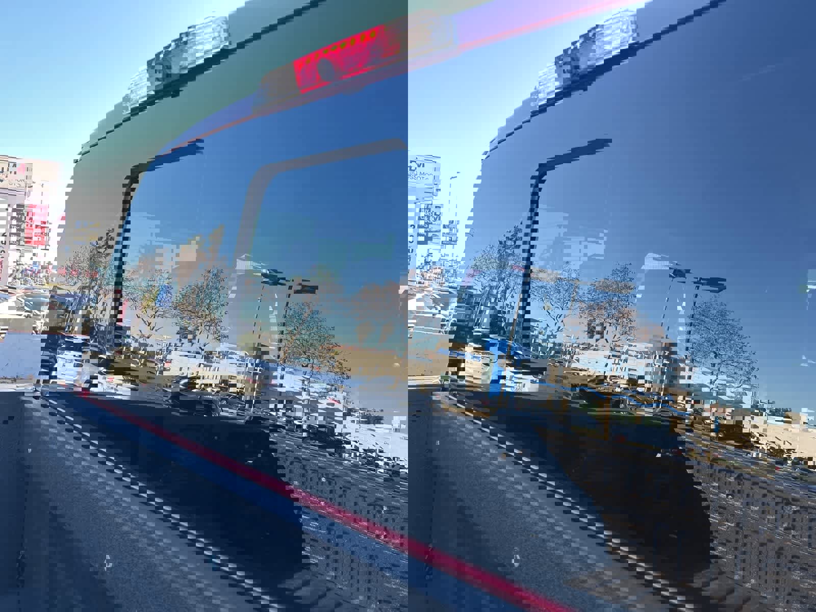 Used 2019 Ford F350 Platinum w/ Platinum Ultimate Package image 31