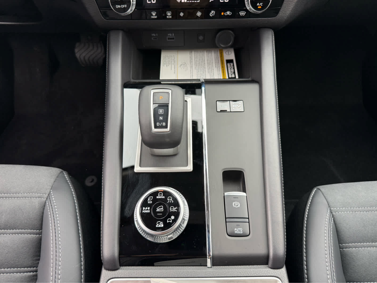 New 2026 Nissan Rogue SL AWD/4WD image 29