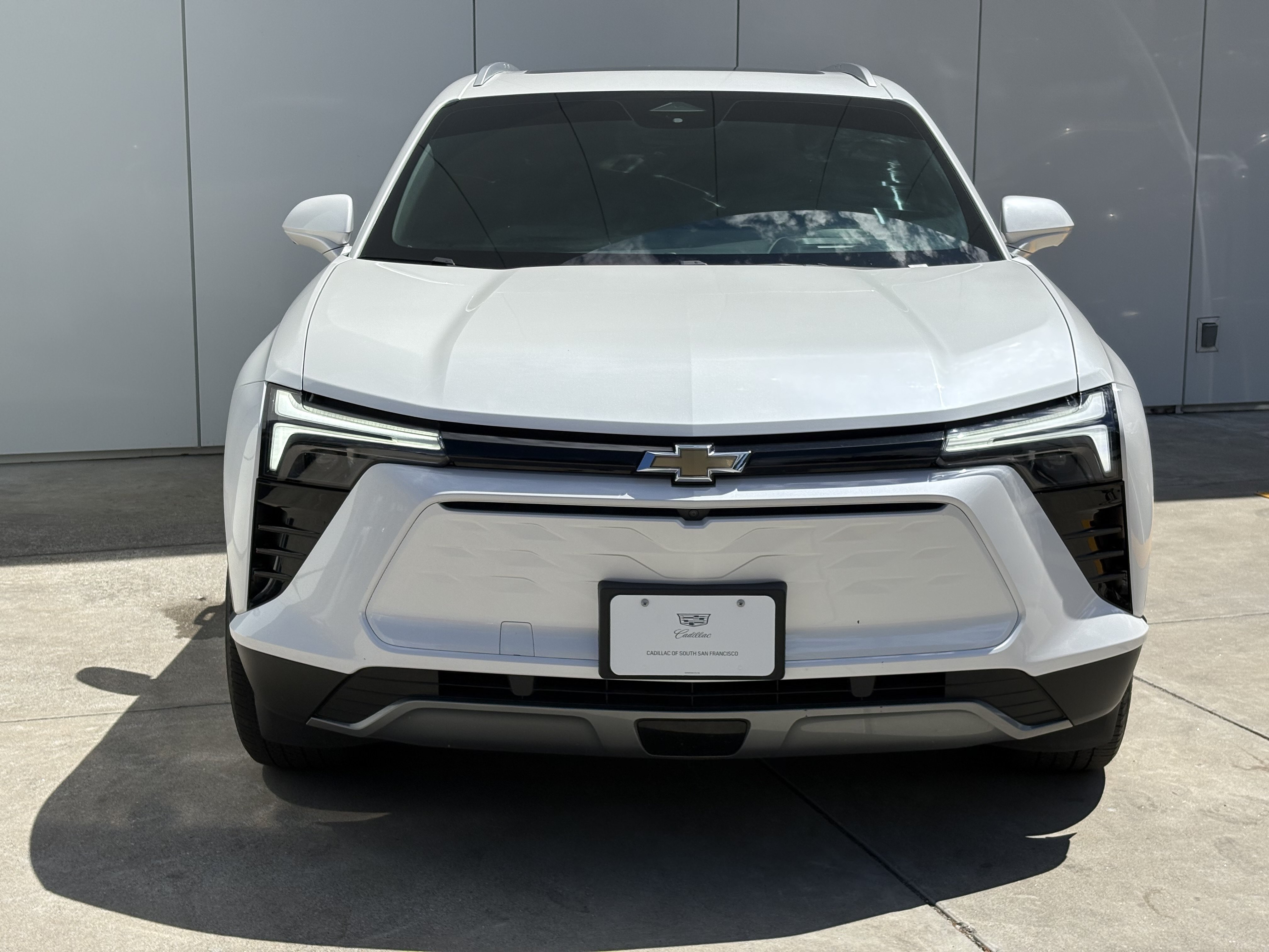 Used 2024 Chevrolet Blazer EV LT AWD/4WD image 3