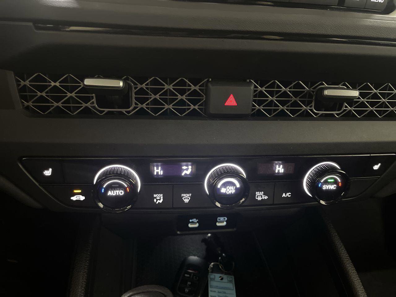 Certified 2025 Honda Accord SE image 18