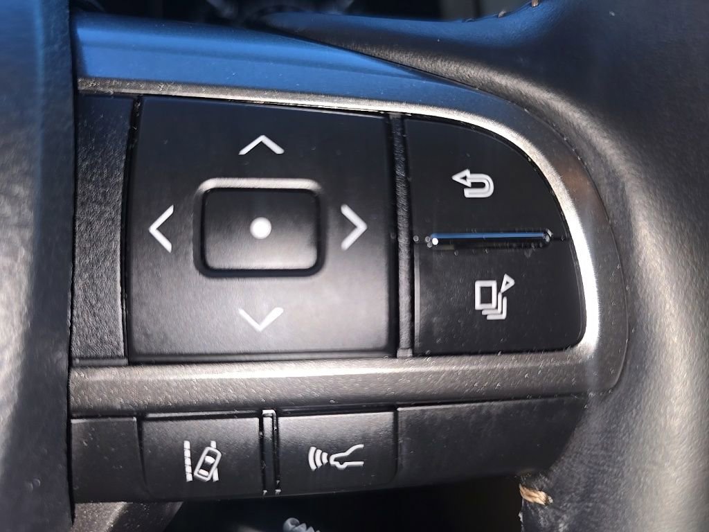 Used 2023 Lexus GX 460 Premium w/ Accessory Package image 25