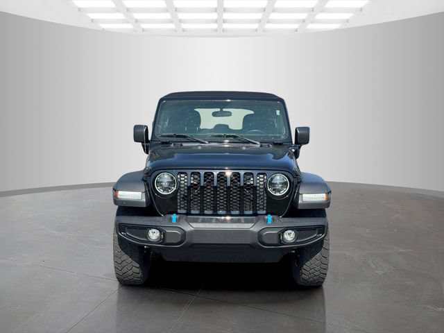 Certified 2023 Jeep Wrangler Unlimited w/ Cold Weather Group AWD/4WD image 2