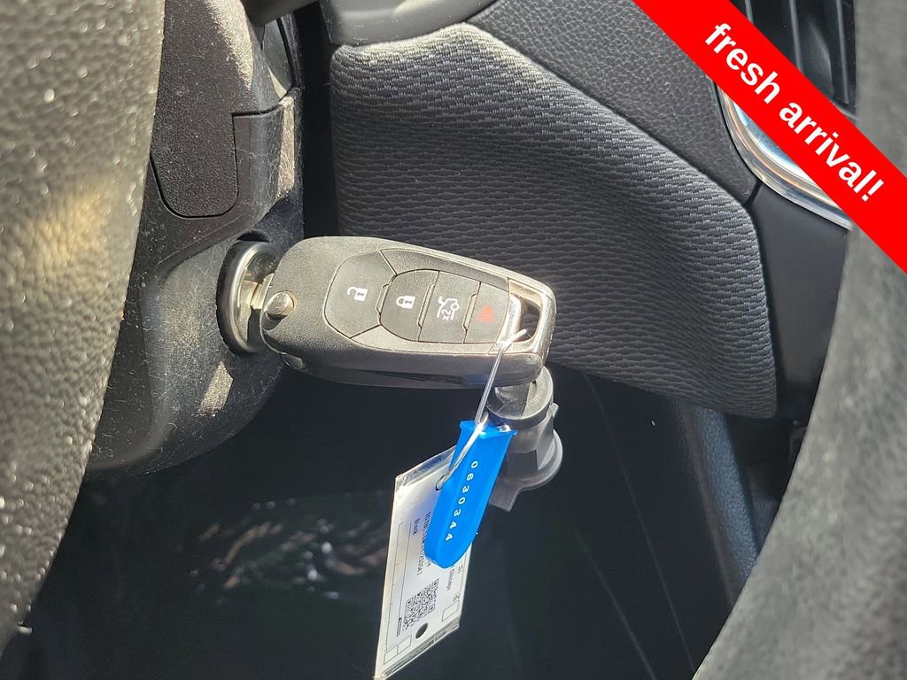 Used 2017 Chevrolet Cruze LS image 24