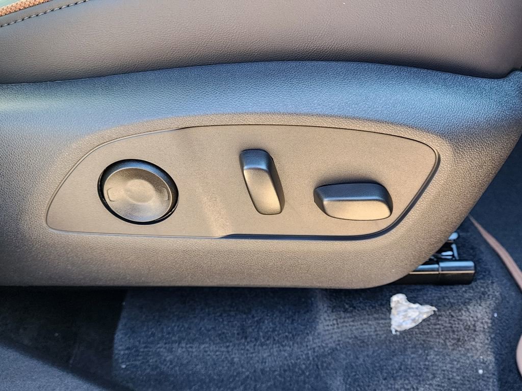 New 2026 GMC Acadia AT4 w/ Super Cruise Package image 43