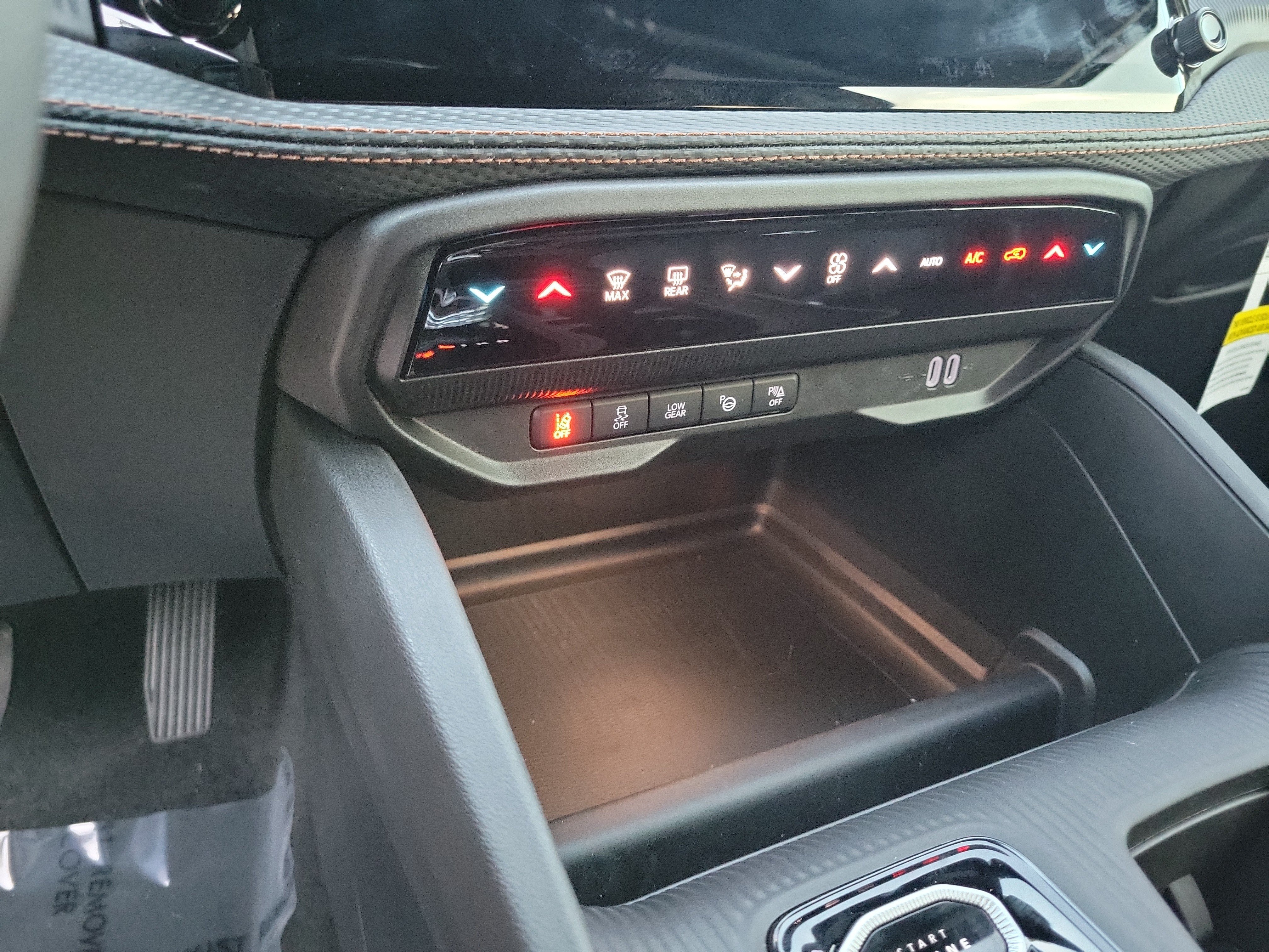 New 2026 Jeep Cherokee Overland w/ Advanced Pro Tech Group AWD/4WD image 18