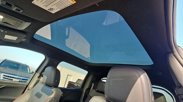 Used 2025 Chevrolet Silverado EV RST image 18