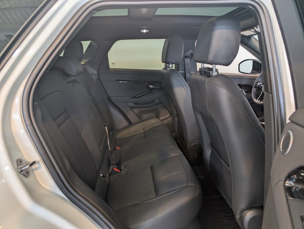 Used 2025 Land Rover Range Rover Evoque S image 27
