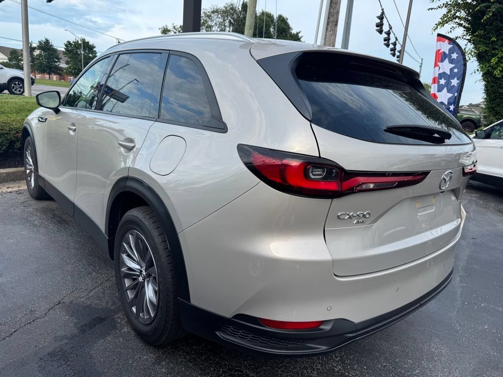 Used 2025 MAZDA CX-90 3.3 Turbo w/ Preferred Package AWD/4WD image 3