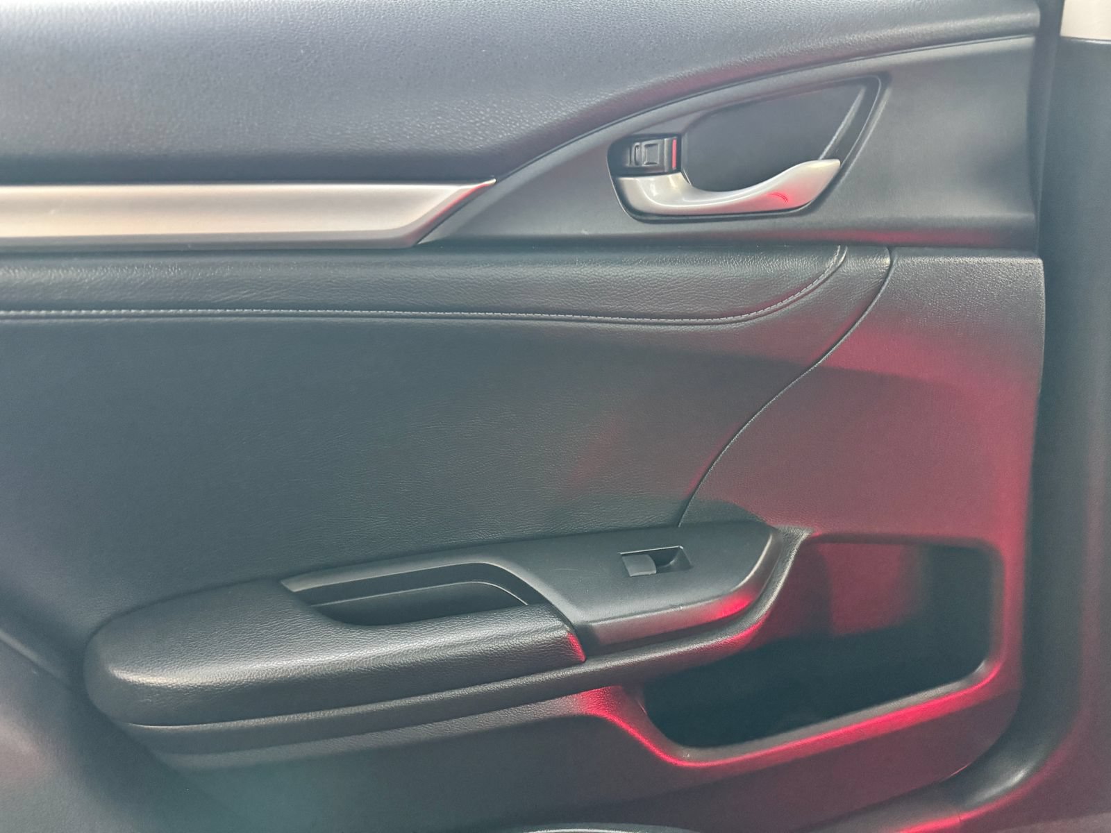 Used 2017 Honda Civic EX-L image 26