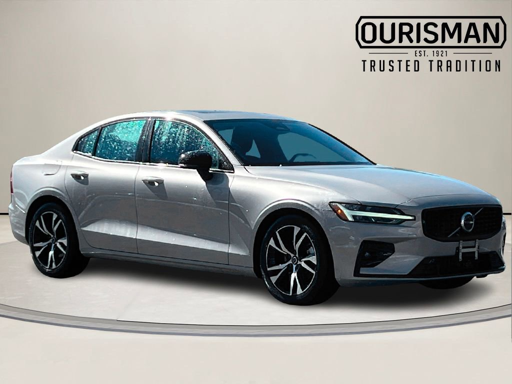 Used 2024 Volvo S60 B5 Core image 1