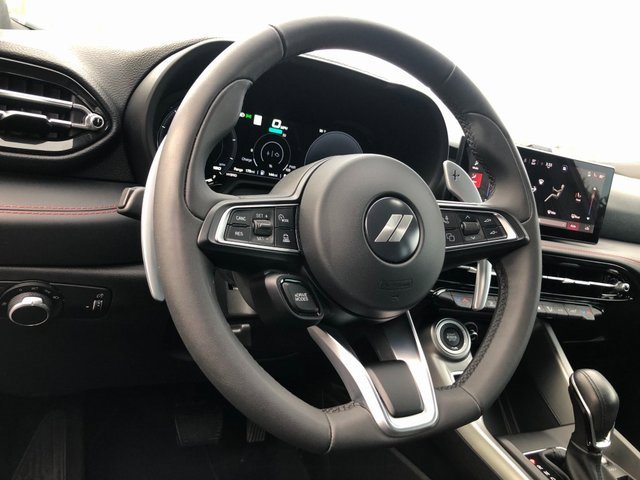 Used 2024 Dodge Hornet R/T w/ R/T Blacktop Package image 5