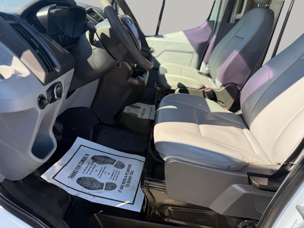 Used 2019 Ford Transit 350 XL image 18